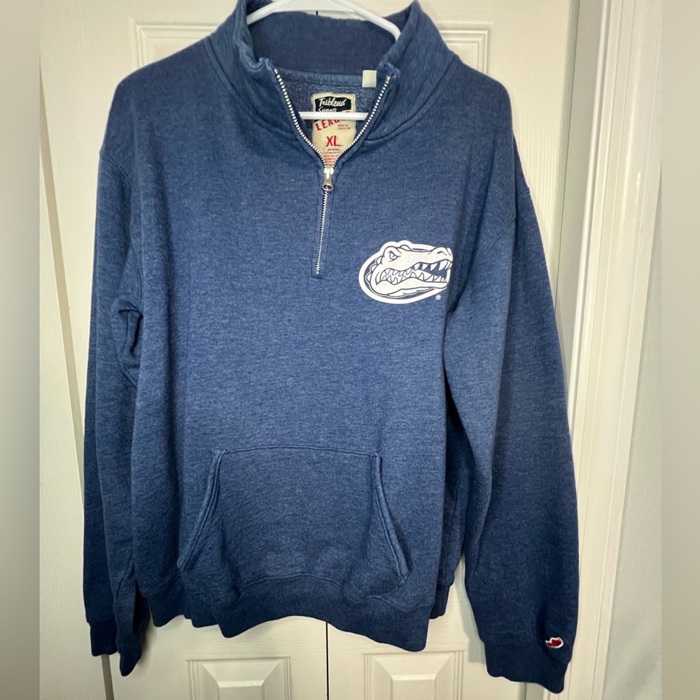 Florida Gators 1/2 Zip Pullover with front pocket Size XL